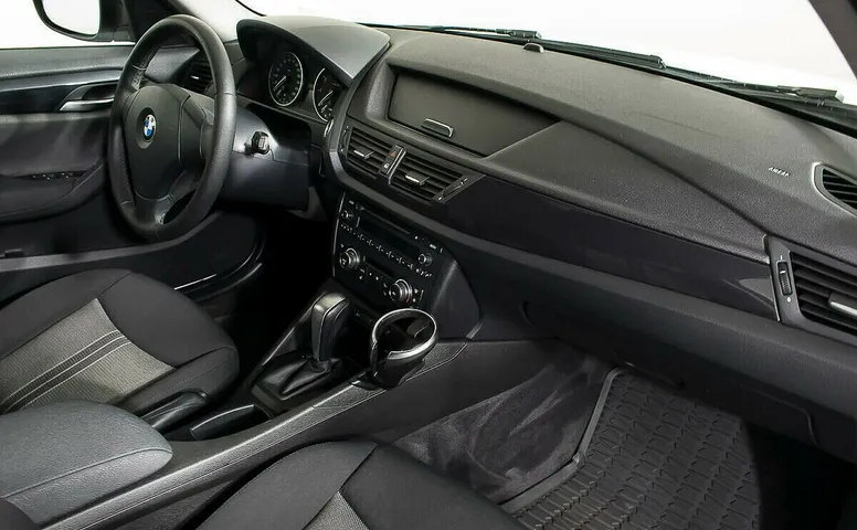 BMW X1 I (E84)