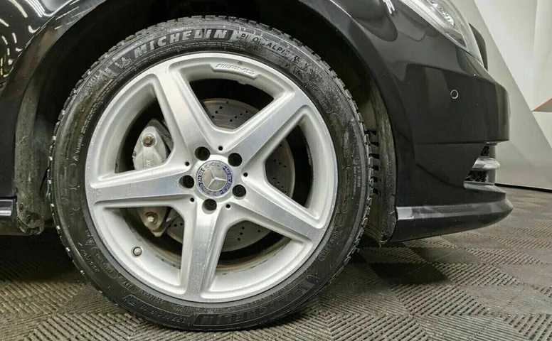Mercedes-benz cls
