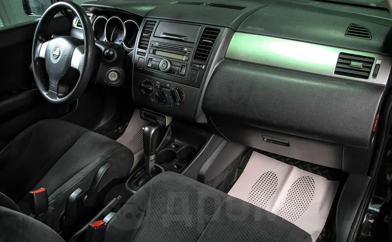 Nissan Tiida, 1 поколение, рестайлинг