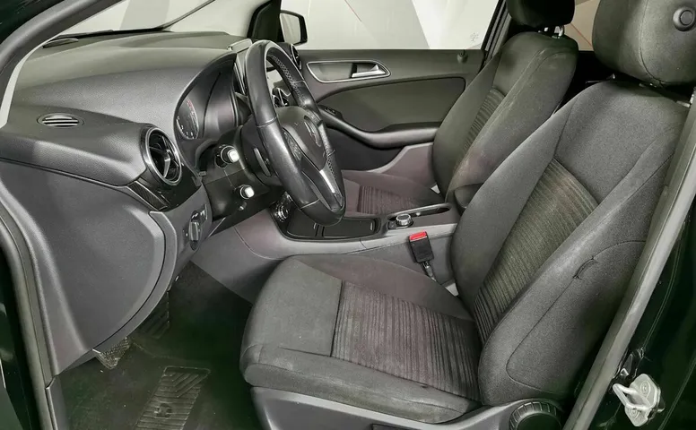 Mercedes-Benz B-Класс B 180 7G-DCT (122 л.с.) Черный