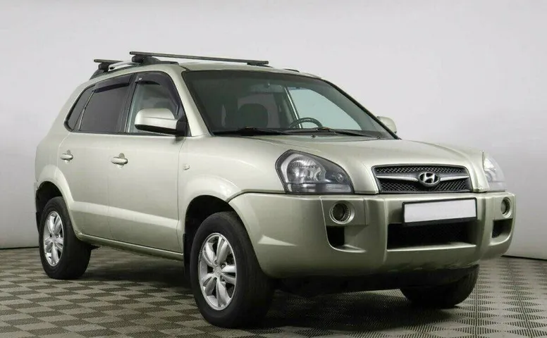 Hyundai Tucson 2.0 Автомат