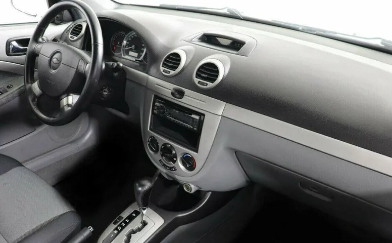Chevrolet Lacetti 1.6 Автомат