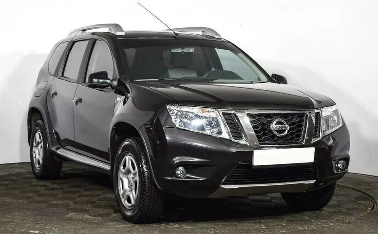 Nissan Terrano III (D10)