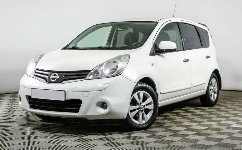 Nissan Note I Рестайлинг