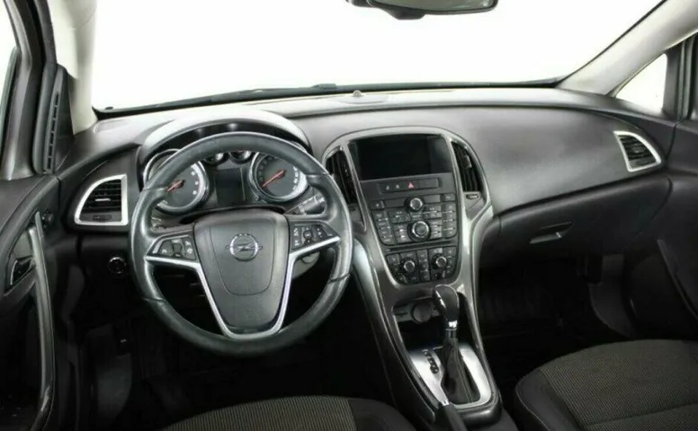 Opel Astra 1.6 Автомат