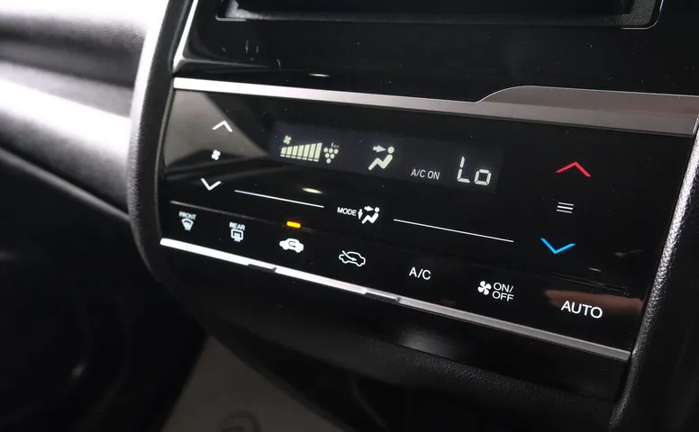 Honda Fit III Рестайлинг