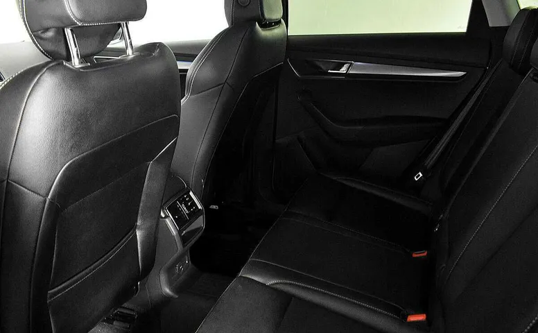 Skoda karoq мкпп 2021 с пробегом 18 310 км