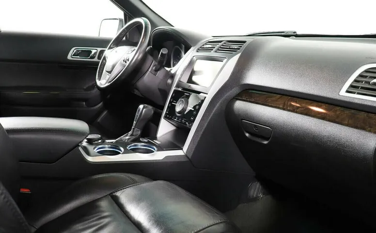 Ford Explorer V