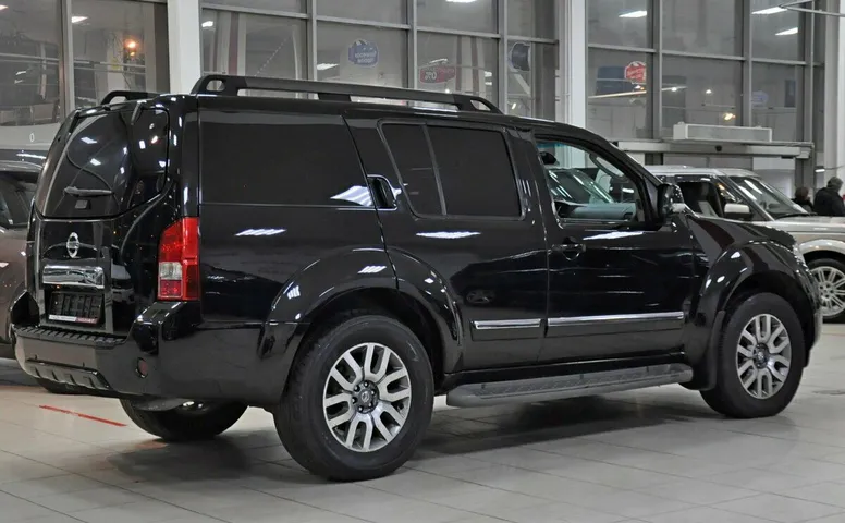 Nissan Pathfinder III Рестайлинг