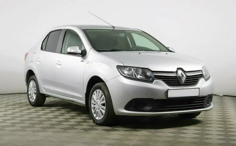 Renault Logan 1.6 Автомат