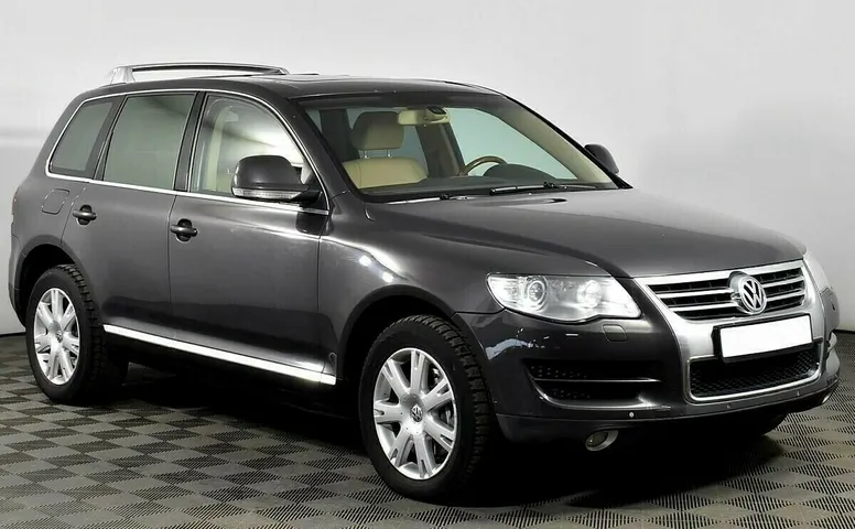 Volkswagen Touareg I Рестайлинг