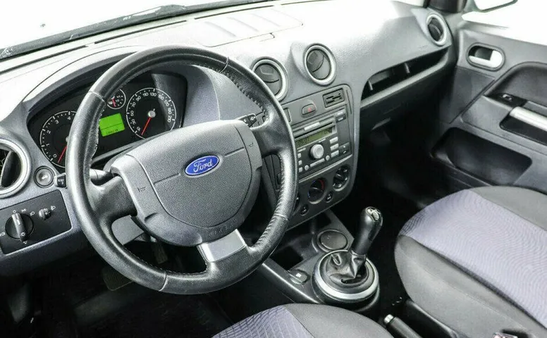 Ford Fusion 1.4 Робот