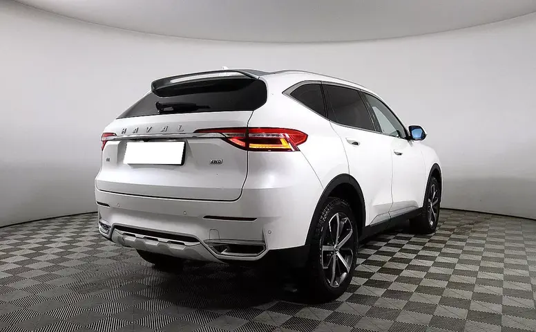 Haval F7