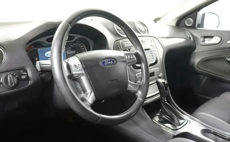 Ford Mondeo IV