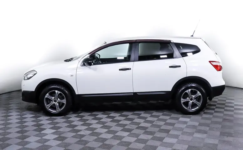 Nissan Qashqai+2