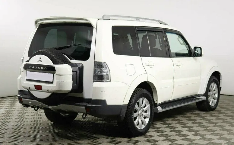 Mitsubishi Pajero 3.2 Автомат