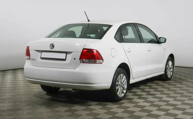 Volkswagen Polo V