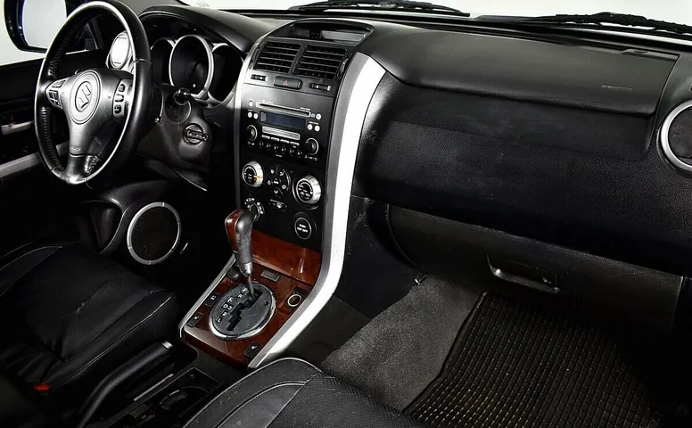 Suzuki Grand Vitara III