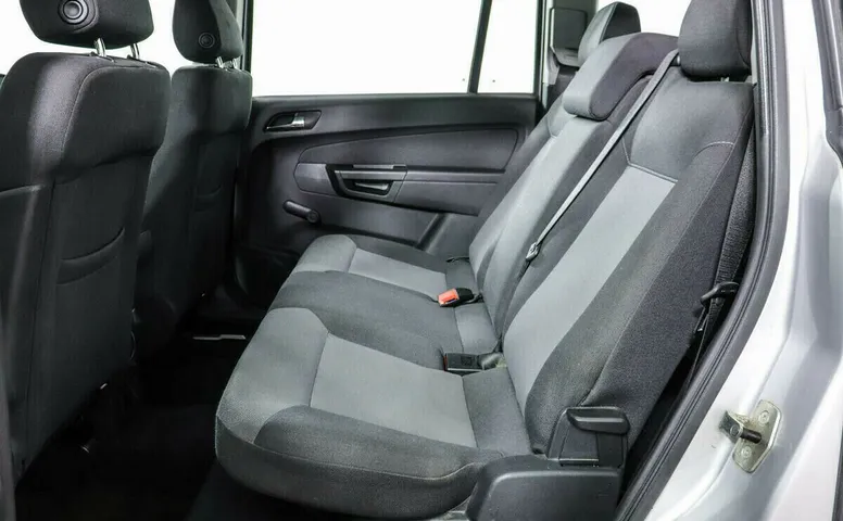 Opel Zafira B Рестайлинг