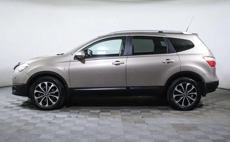 Nissan Qashqai+2