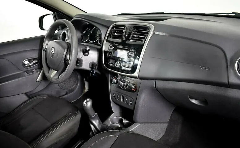 Renault Logan II