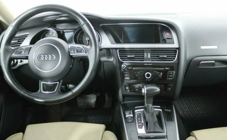 Audi A5 2.0 Робот