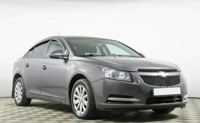 Chevrolet Cruze 1.6 Автомат