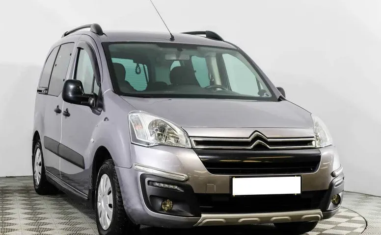 Citroen berlingo мкпп 2016 с пробегом 57 000 км