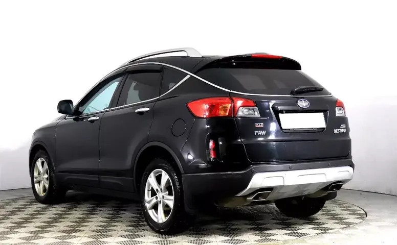 FAW Besturn X80