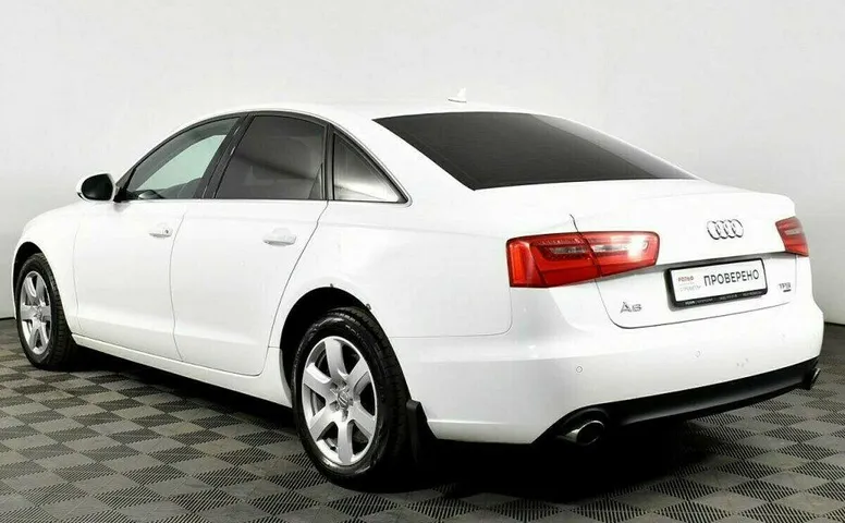 Audi A6 3.0 Робот