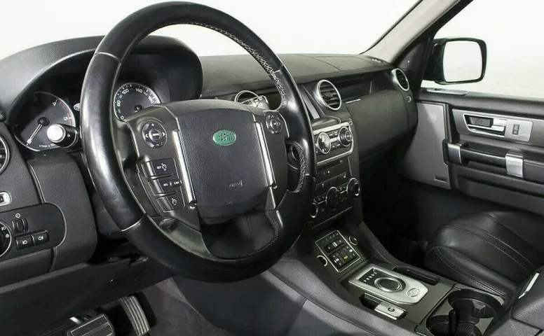 Land Rover Discovery 3.0 Автомат