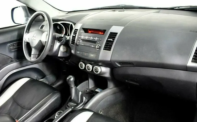 Mitsubishi Outlander 2.4 Механика