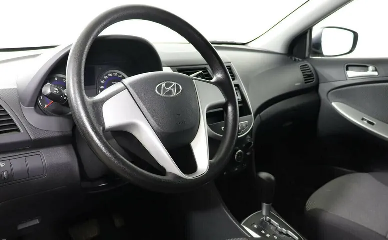 Hyundai Solaris I