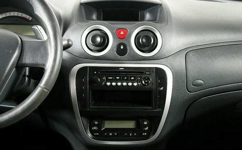 Citroen C3 1.4 Робот