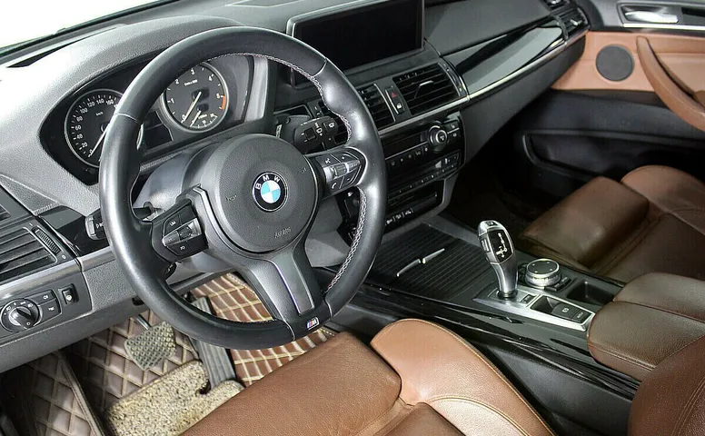 BMW X5 II (E70)