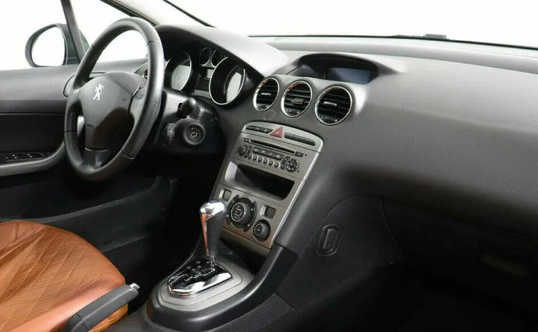 Peugeot 408 1.6 Автомат
