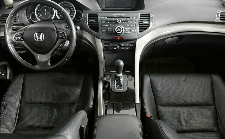 Honda Accord 2.4 Автомат