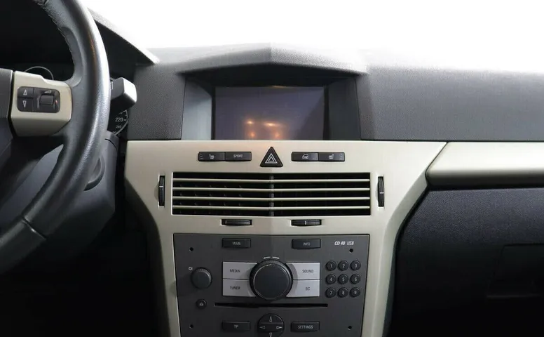 Opel Astra H Рестайлинг