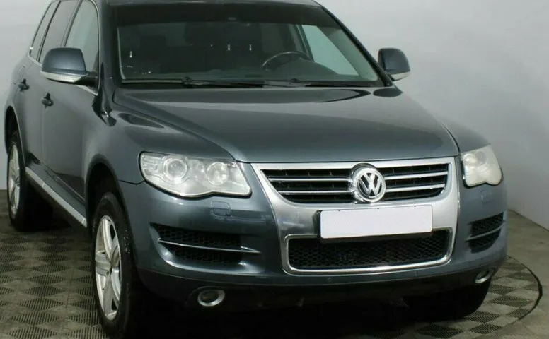 Volkswagen Touareg 4.2 Автомат