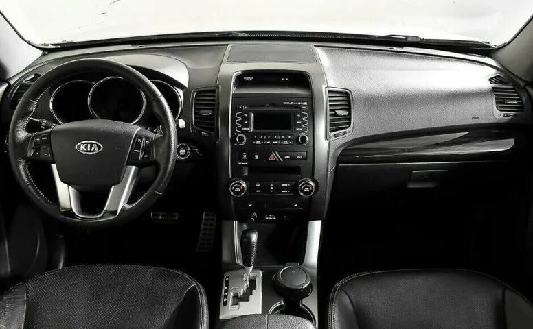 Kia Sorento 2.4 Автомат