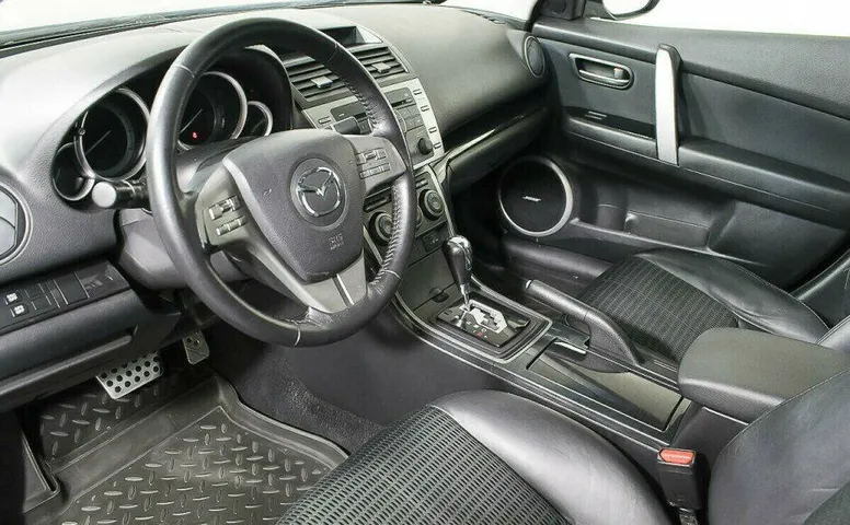 Mazda 6 2.0 Автомат