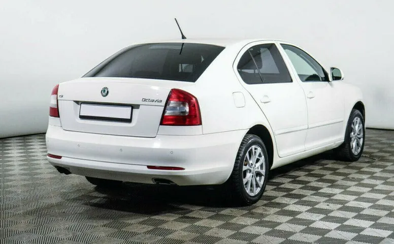 Skoda Octavia 1.8 Робот