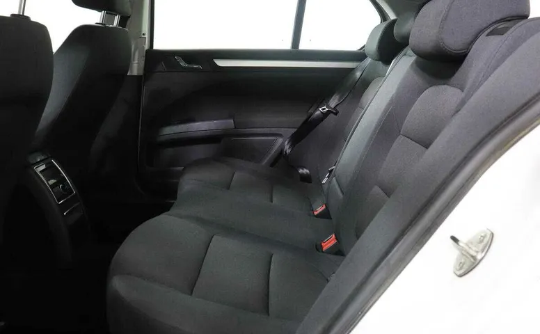 Skoda superb робот 2014 с пробегом 0 км
