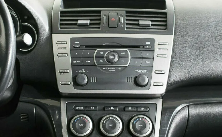 Mazda 6 2.0 Автомат