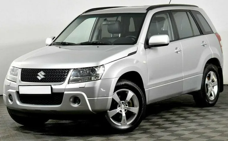 Suzuki Grand Vitara 2.0 Автомат