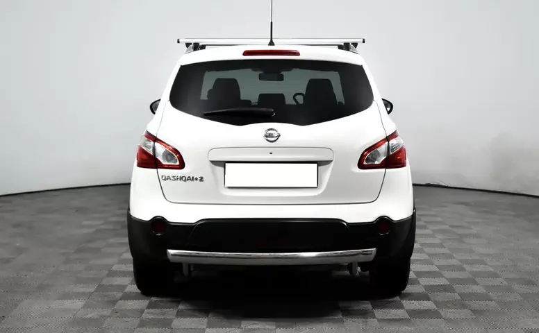 Nissan Qashqai+2