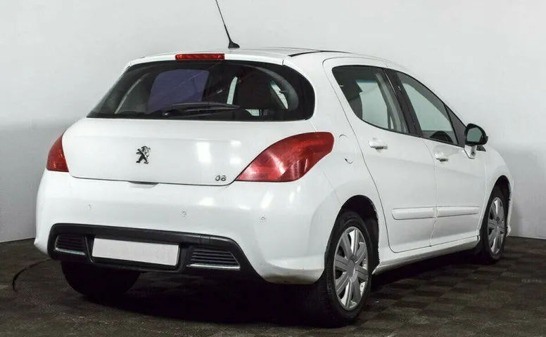 Peugeot 308 1.6 Автомат