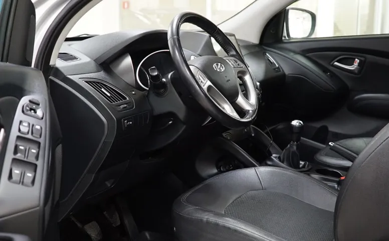 Hyundai ix35 мкпп 2013 с пробегом 79 811 км