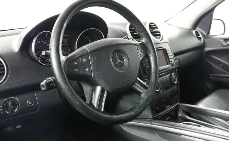 Mercedes-Benz M-Класс II (W164)