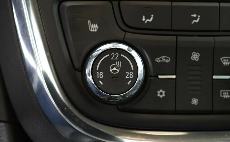 Opel Mokka I